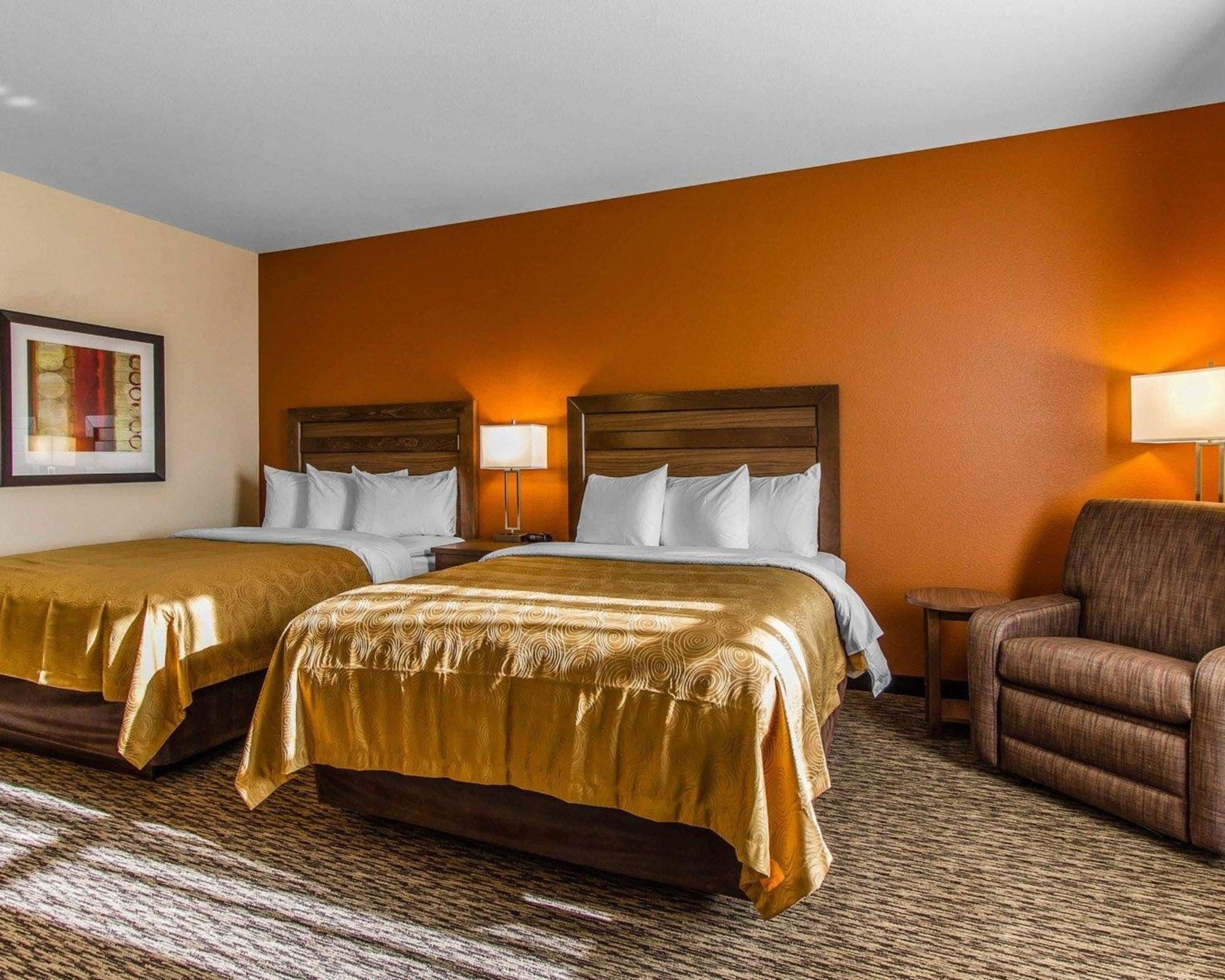Mainstay Suites Watford City - Event Center Bagian luar foto