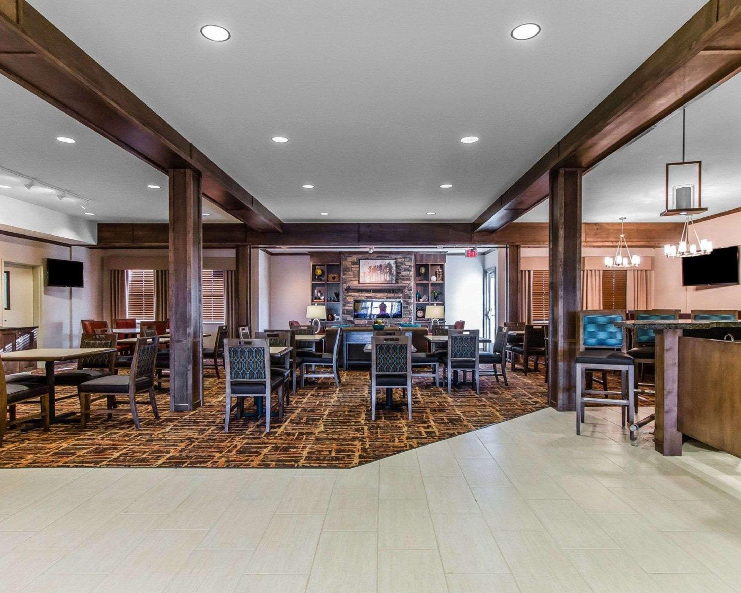 Mainstay Suites Watford City - Event Center Bagian luar foto
