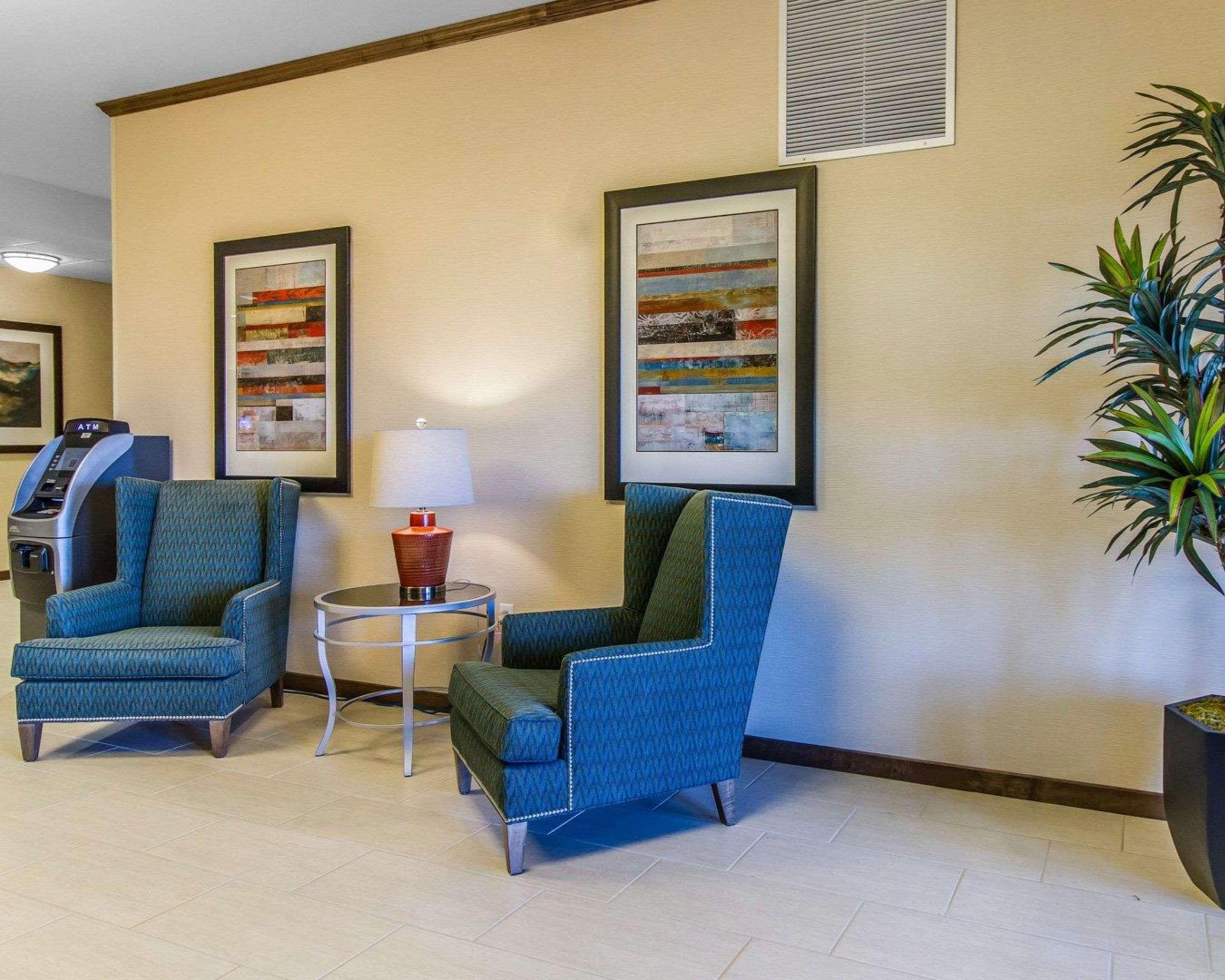 Mainstay Suites Watford City - Event Center Bagian luar foto