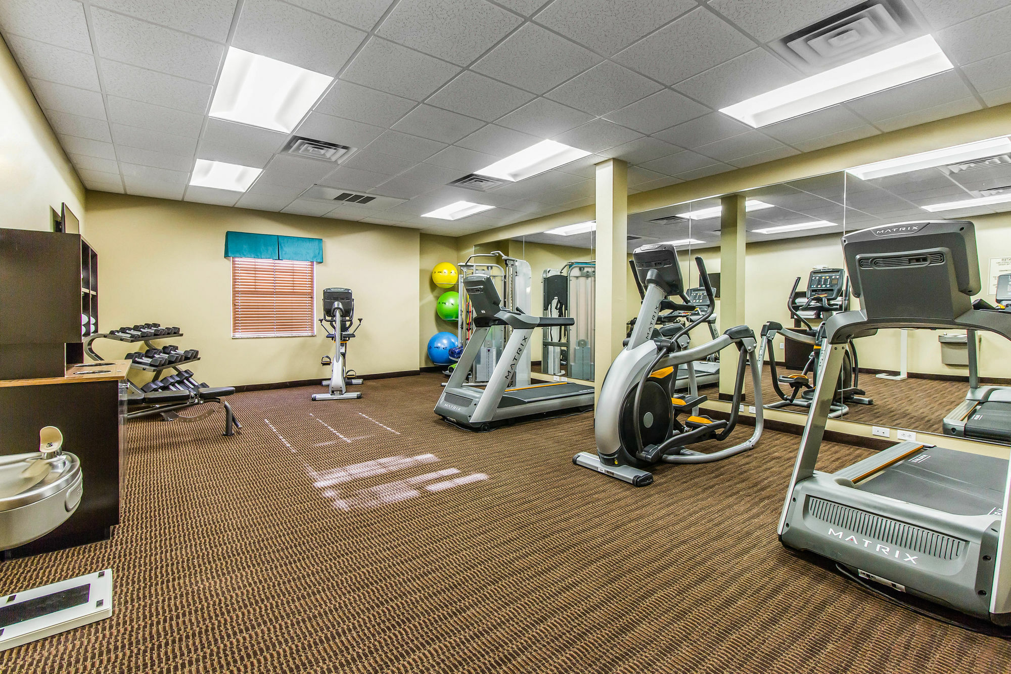 Mainstay Suites Watford City - Event Center Bagian luar foto